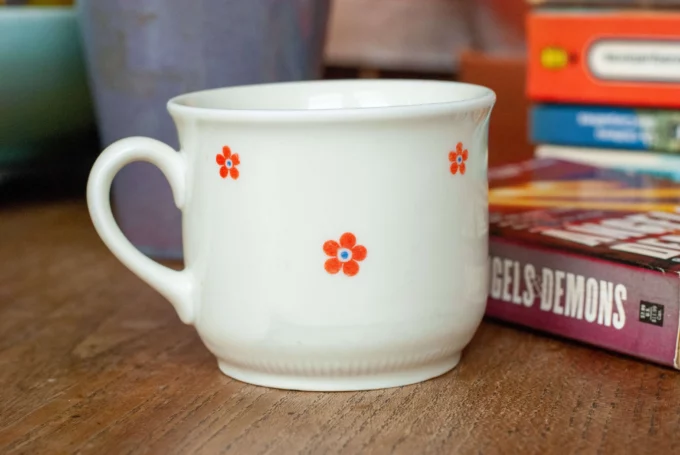 Flower-patterned Eschenbach Tea Cup