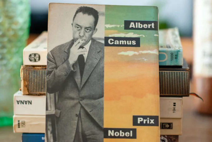 L'Étranger book by Albert Camus