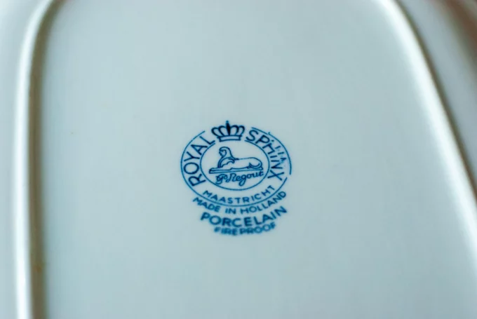 Large Royal Sphinx Oval Serving Plate