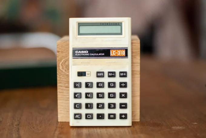 Vintage Calculator Casio LC-310
